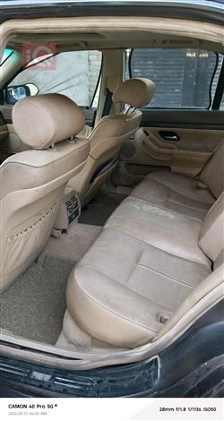 بی ئێم دەبڵیو سیریەس 7